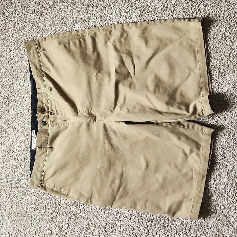 Men's Volcom Shorts!